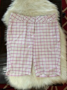Tommy Armour, Dry Logic Stretch Golf Shorts Pink & White Windowpane  size 10 NWT
